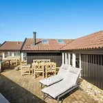 Emin - 700m From The Sea By Interhome *