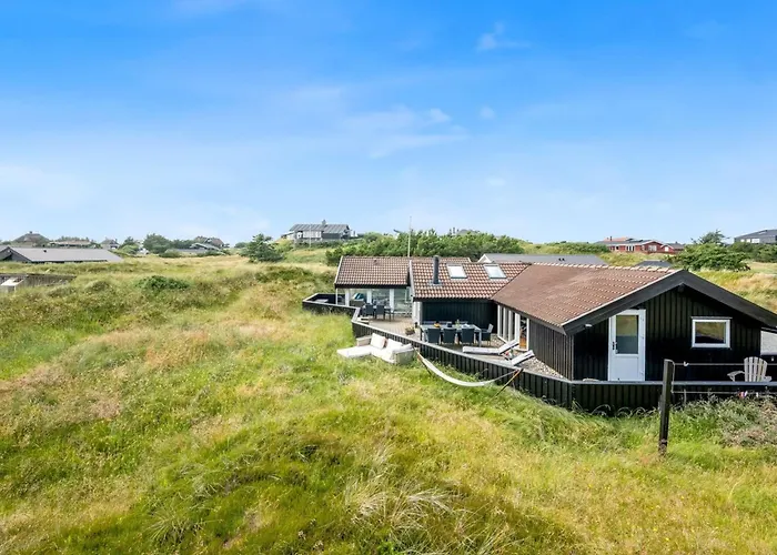 Emin - 700m From The Sea By Interhome